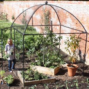 Dome Roof Decorative Steel Fruit Cage
