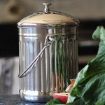 Kitchen Composters and Caddies